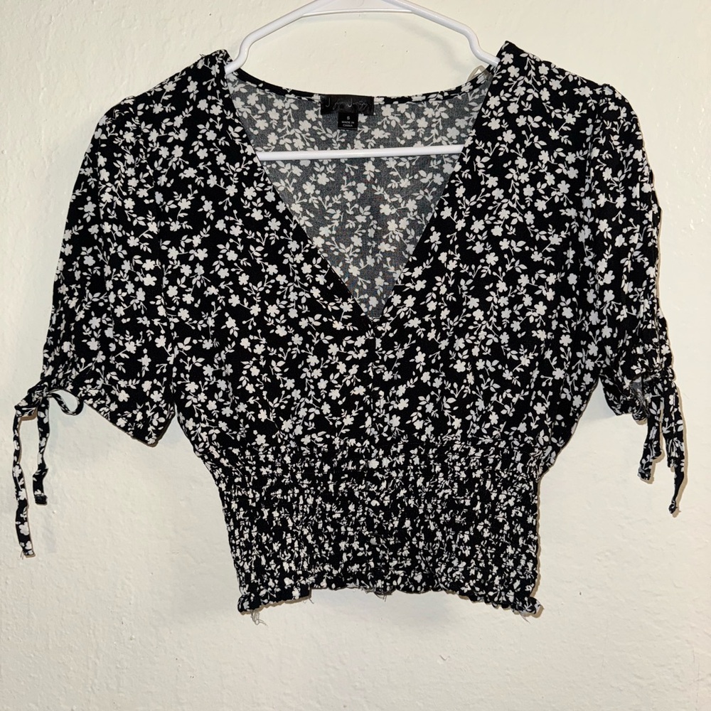 Floral Black and White Women's Top